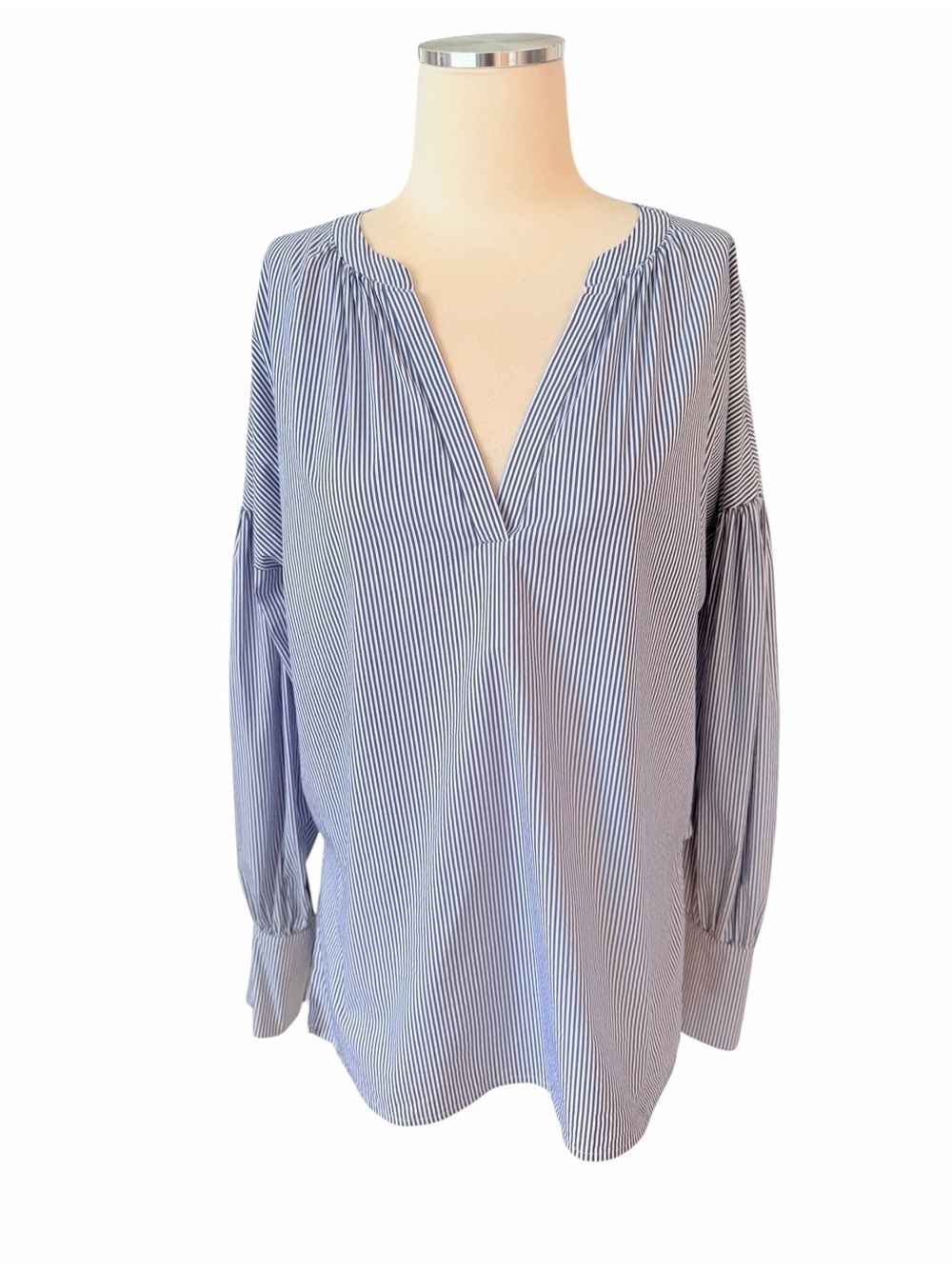 WORTH Blue and White Oversized  Pinstripe V-Neck Tunic Sz S
